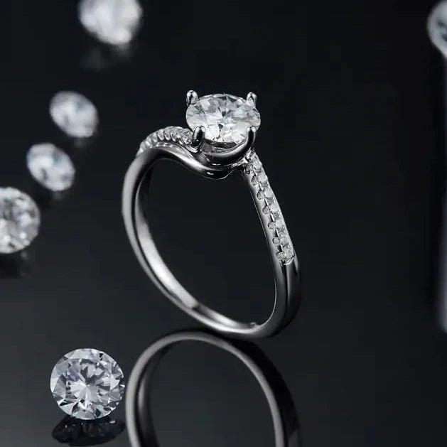 Elevé 1.00ct Moissanite Engagement Ring Set in 9ct White Gold