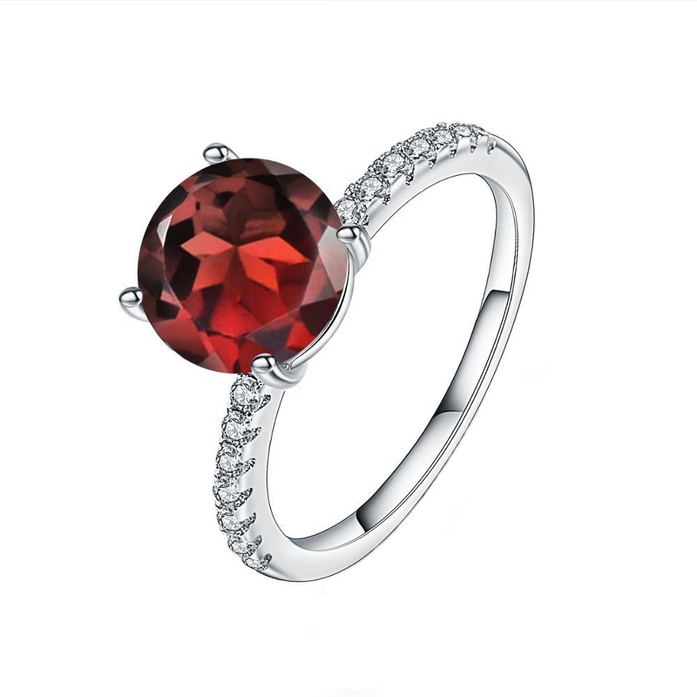 Privé Garnet Ring - Round Brilliant Cut