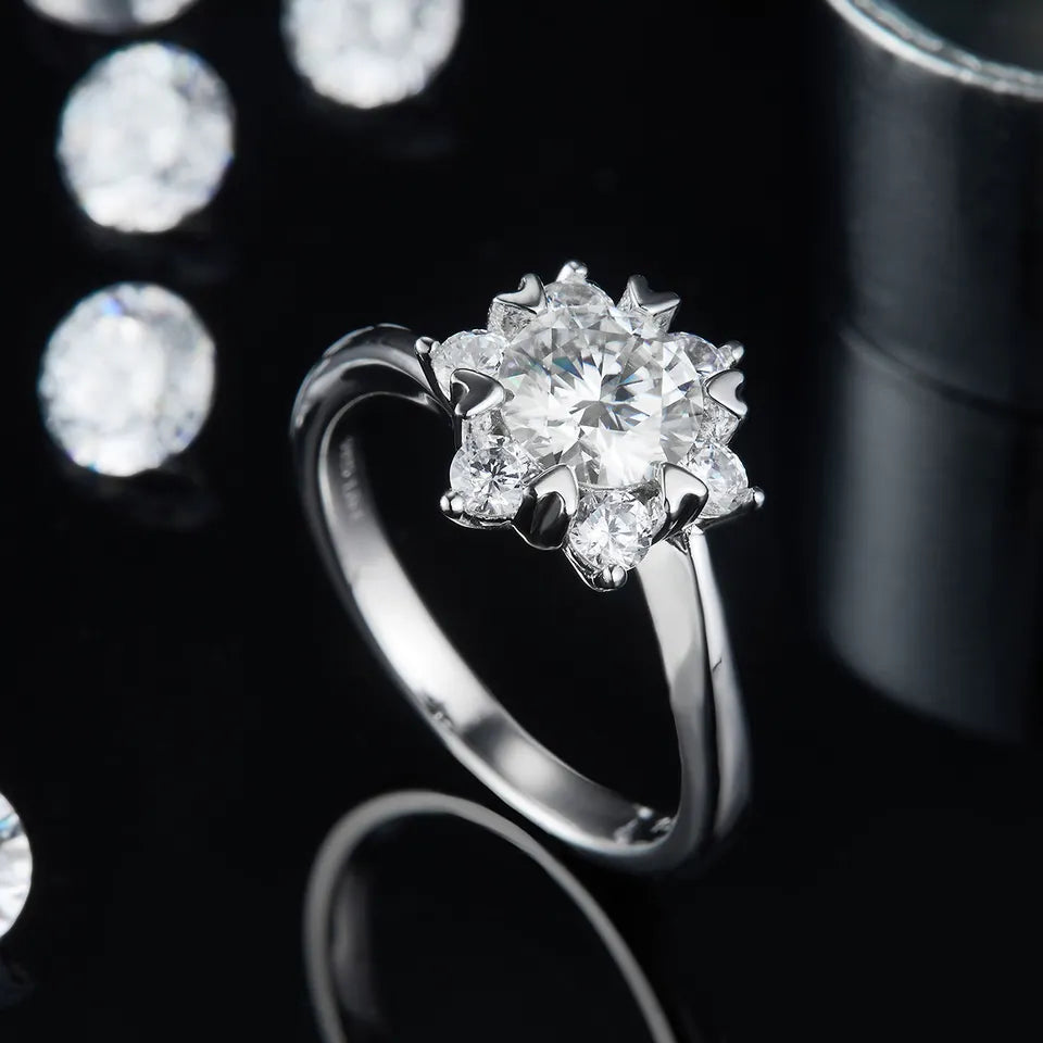 Floral 1.00ct Moissanite Engagement Ring