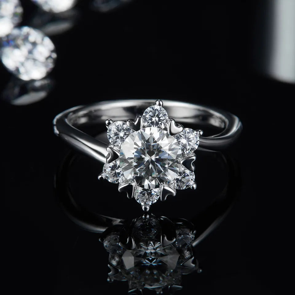 Floral 1.00ct Moissanite Engagement Ring