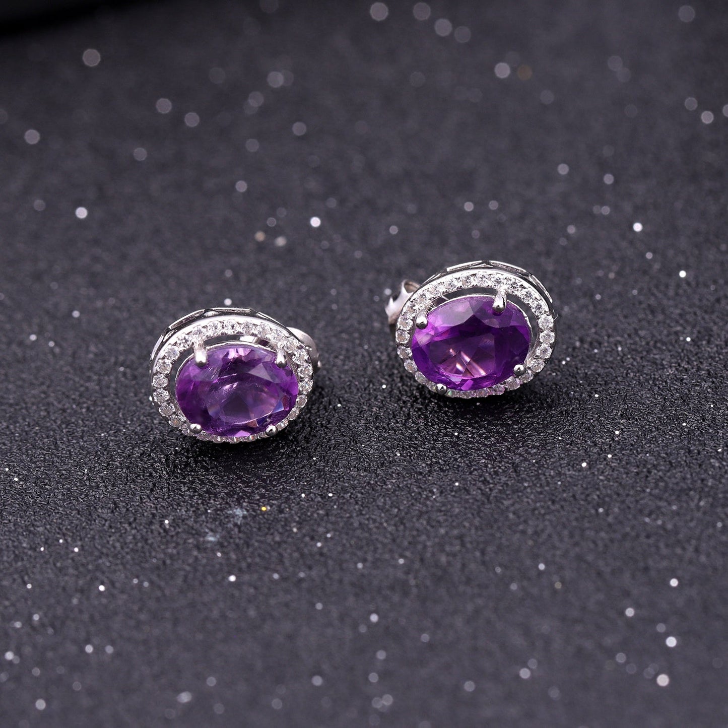Amethyst 0.79ct Oval-Cut Halo Stud Earrings