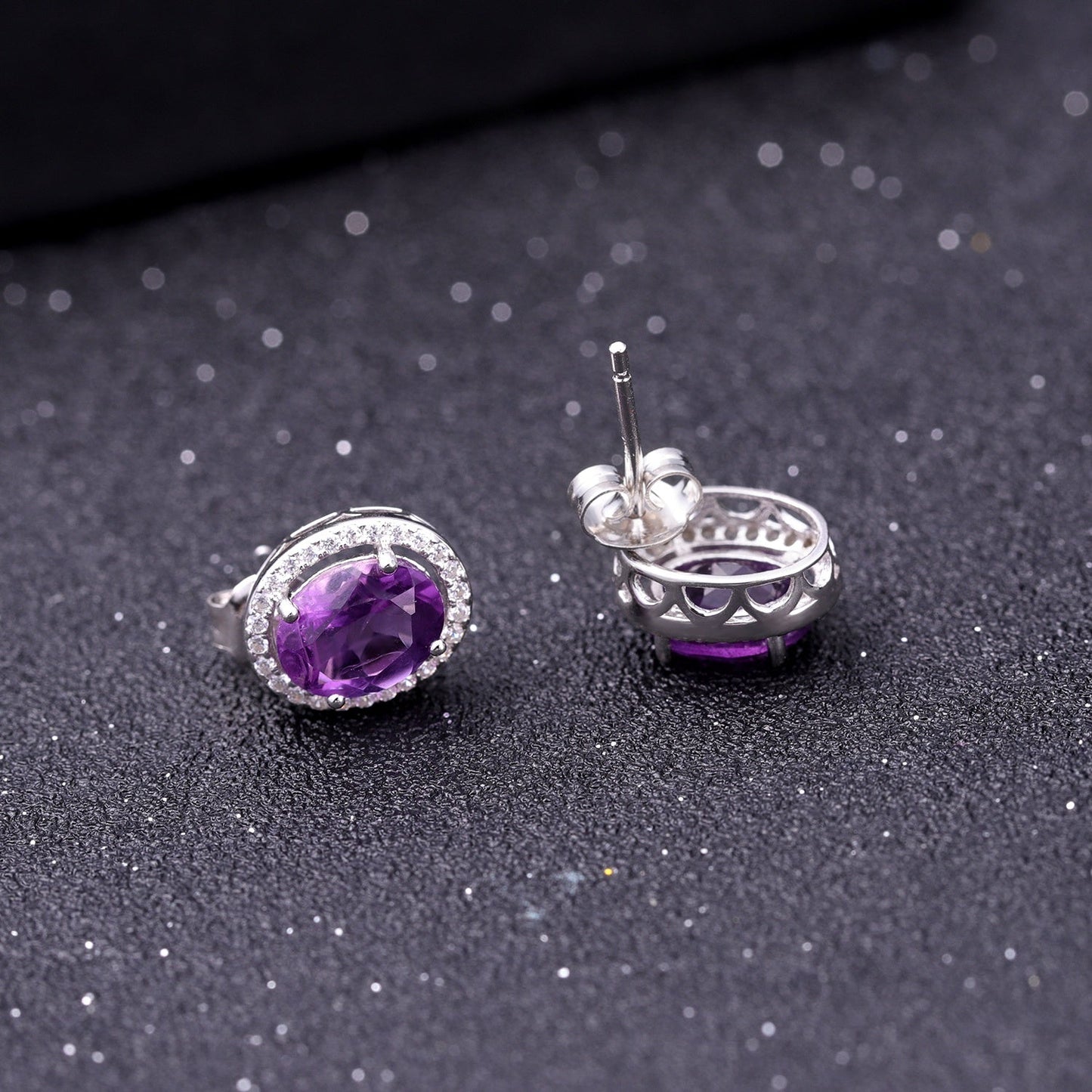 Amethyst 0.79ct Oval-Cut Halo Stud Earrings