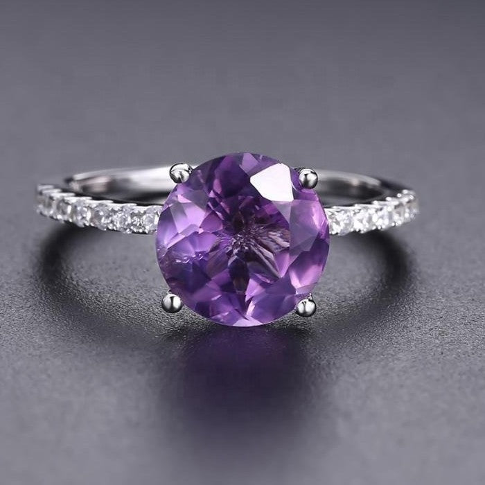 Privé Amethyst Ring - Round Brilliant Cut