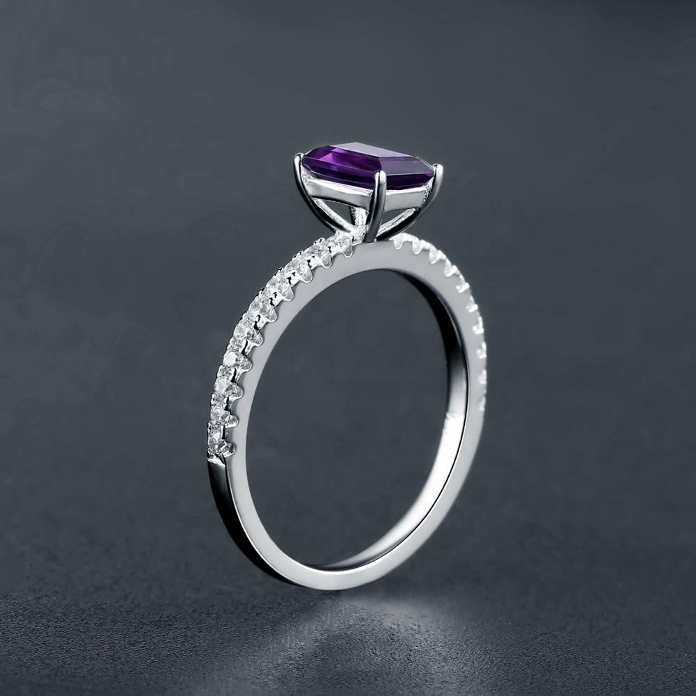 Privé Amethyst Ring - Emerald Cut