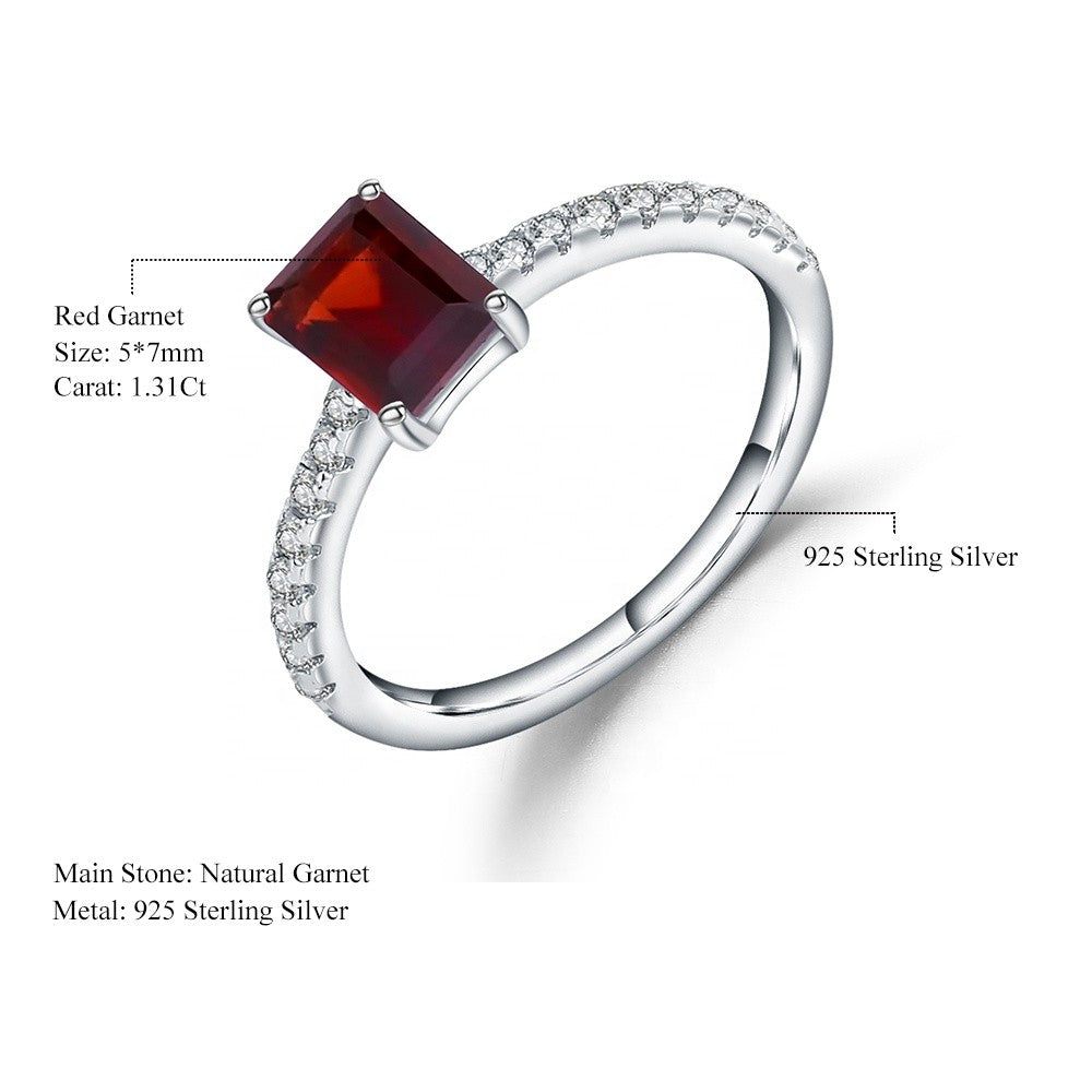 Privé Garnet Ring - Emerald Cut