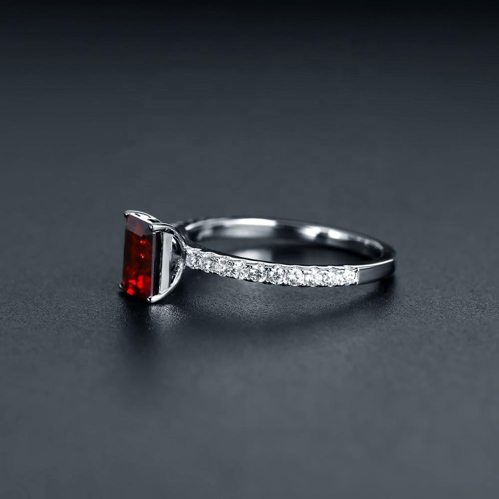 Privé Garnet Ring - Emerald Cut
