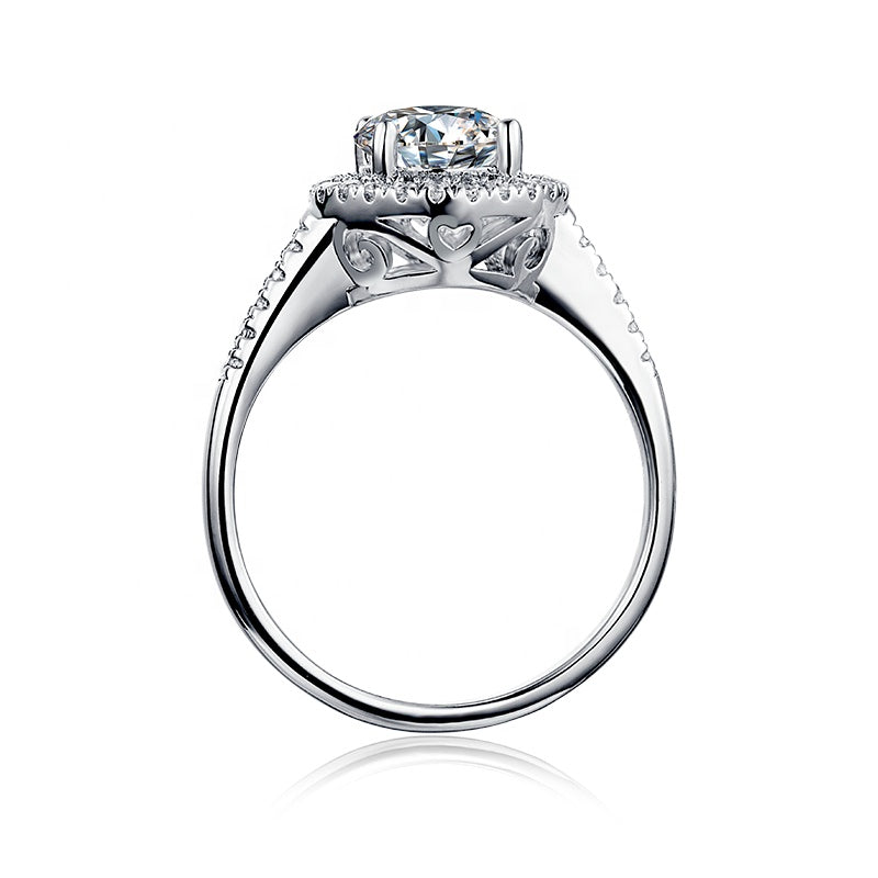 Halo Éternel 1.00ct Moissanite Engagement Ring Set in 9ct White Gold