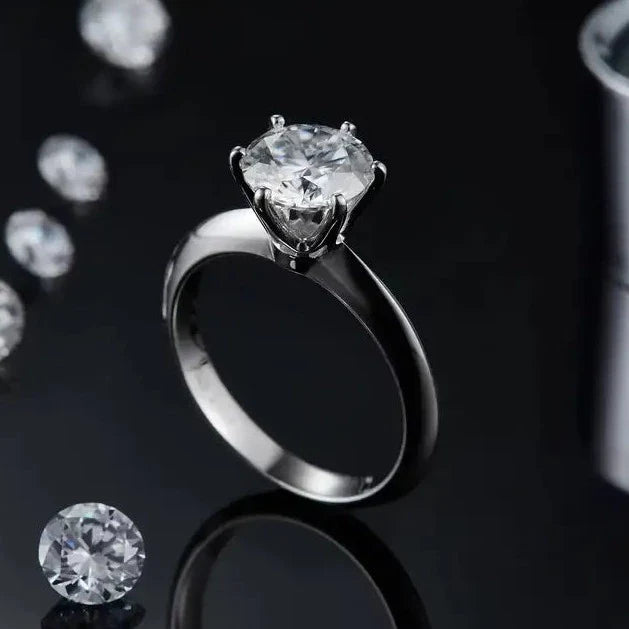 Solitaire Tiffany 6 Claw Setting 2.00ct Moissanite Engagement Ring Set in 9ct White Gold