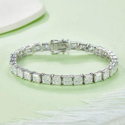 The Régence - 16ct Princess-Cut Moissanite Tennis Bracelet in Luminous Sterling Silver