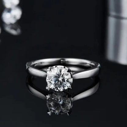Heritage Solitaire 4 Heart Shaped Claws 1.00ct Moissanite Engagement Ring Set in 9ct White Gold