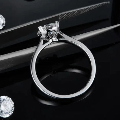 Heritage Solitaire 4 Heart Shaped Claws 1.00ct Moissanite Engagement Ring Set in 9ct White Gold