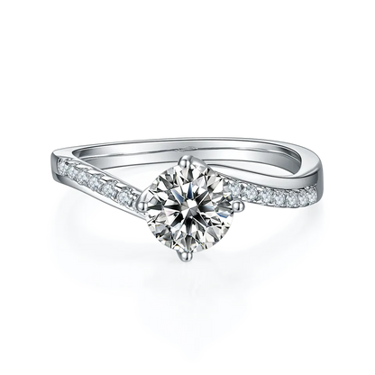 Elevé 1.00ct Moissanite Engagement Ring Set in Sterling Silver