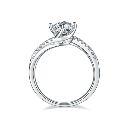 Elevé 1.00ct Moissanite Engagement Ring Set in Sterling Silver