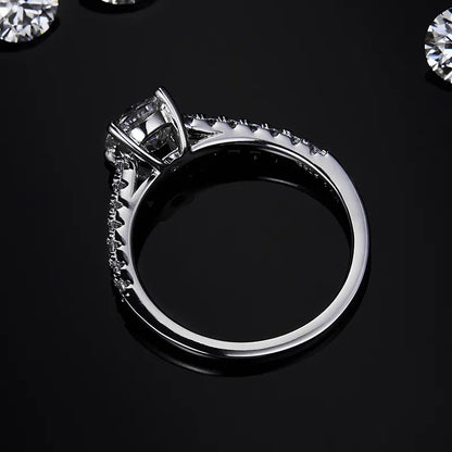 Elevé 1.00ct Round Brilliant Moissanite Engagement Ring Set in Sterling Silver