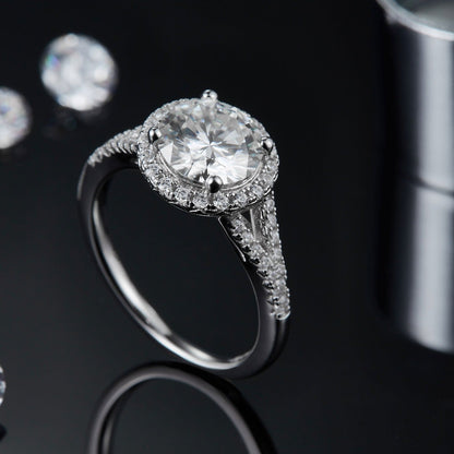 Elevé 2.00ct Halo Moissanite Engagement Ring