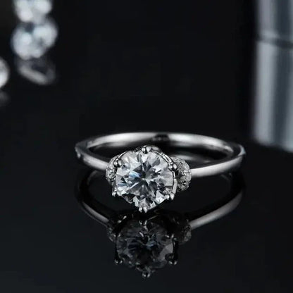 Privé Floral 1.00ct Moissanite Engagement Ring Set in Sterling Silver