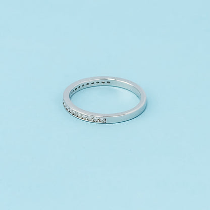Heritage Pave Moissanite Wedding Band Set in 9ct White Gold