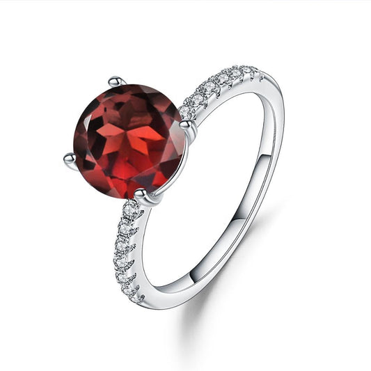 Privé Garnet Ring - Round Brilliant Cut