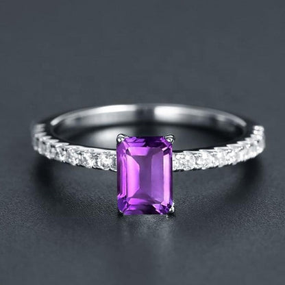 Privé Amethyst Ring - Emerald Cut