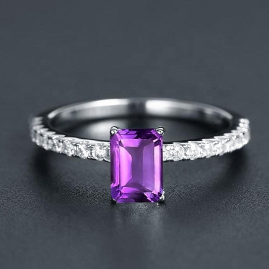 Privé Amethyst Ring - Emerald Cut