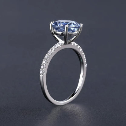 Privé Mystic Quartz Ring - Round Brilliant Cut