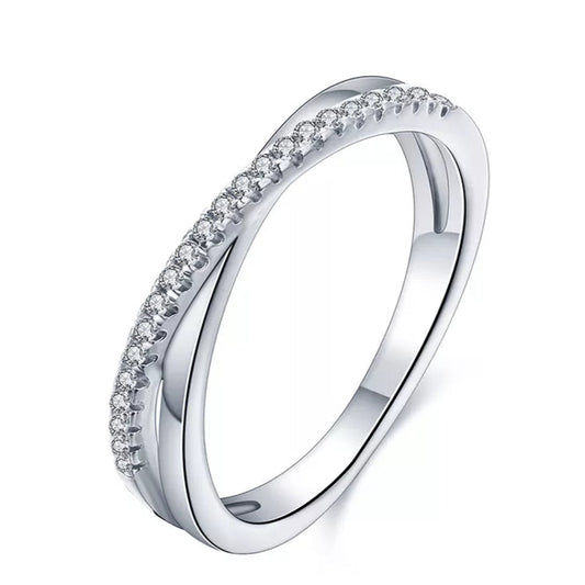 Spiral Moissanite Wedding Band Set in 9ct White Gold