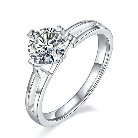 Spiral Solitaire 1.00ct Moissanite Engagement Ring Set in Sterling Silver
