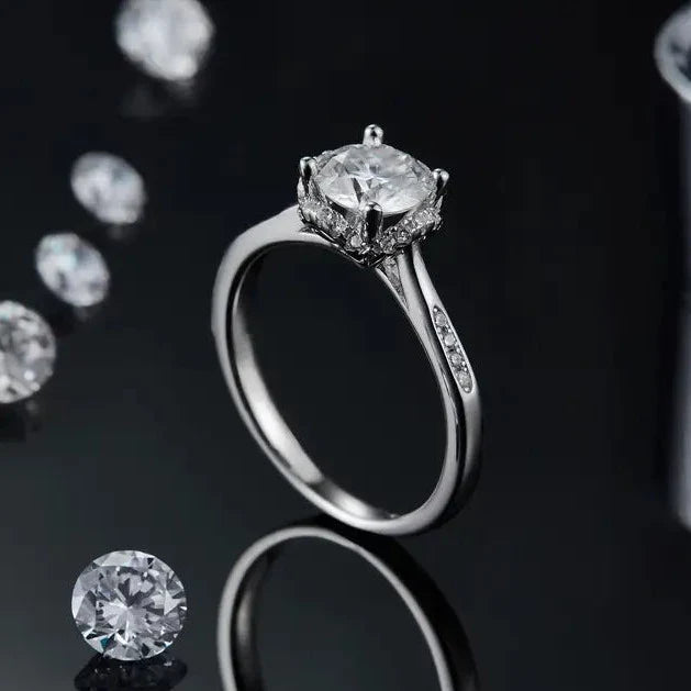 Luxe Halo 1.00ct Moissanite Engagement Ring Set in 9ct White Gold