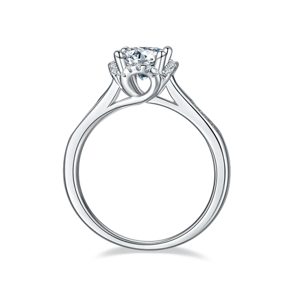 Privé Halo 1.00ct Moissanite Engagement Ring Set in Sterling Silver