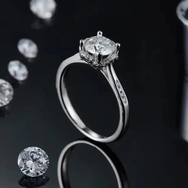 Privé Halo 1.00ct Moissanite Engagement Ring Set in Sterling Silver