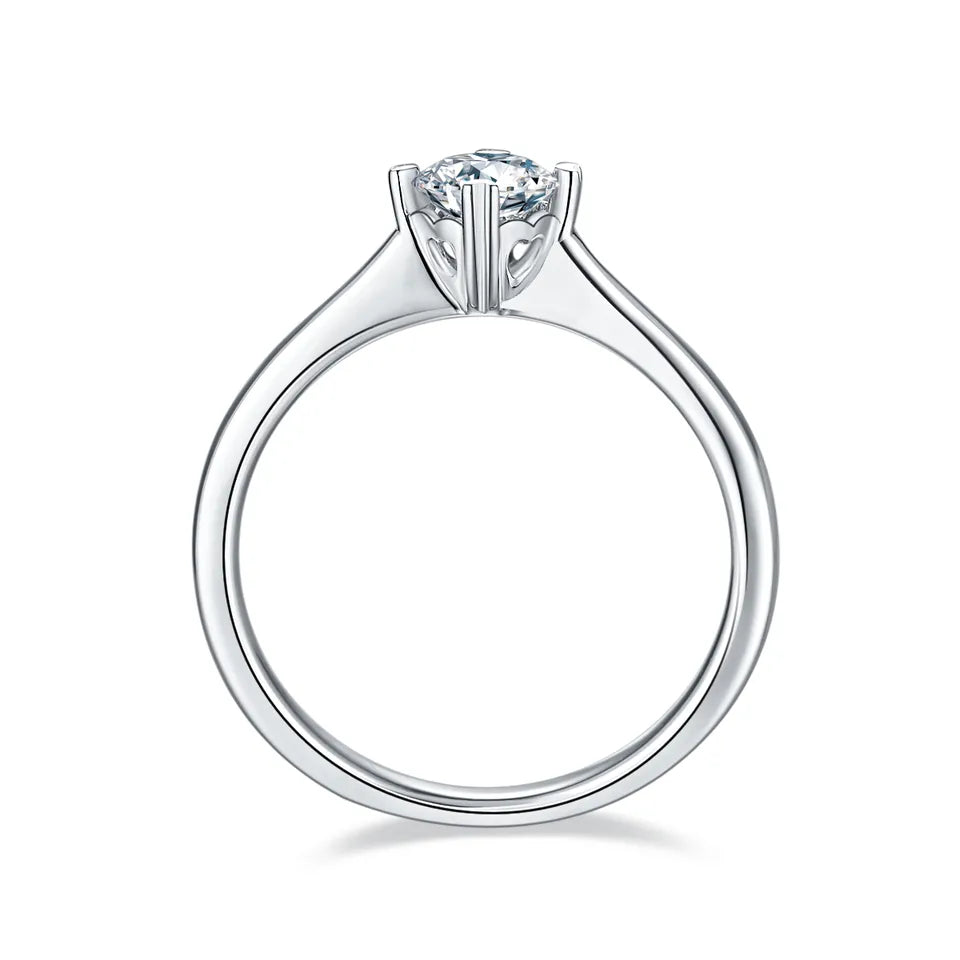 Solitaire 4 Heart Shaped Claws 0.50ct Moissanite Engagement Ring Set in Sterling Silver