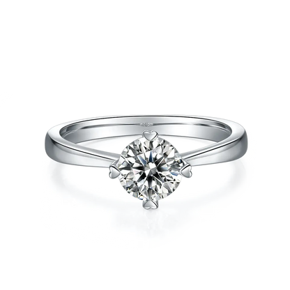 Solitaire 4 Heart Shaped Claws 1.00ct Moissanite Engagement Ring Set in Sterling Silver